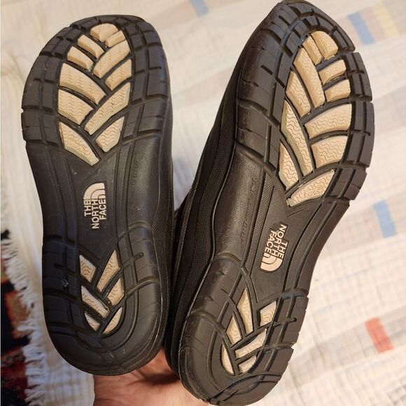 The North Face snow winter rain waterproof Primaloft boots - Picture 2 of 9